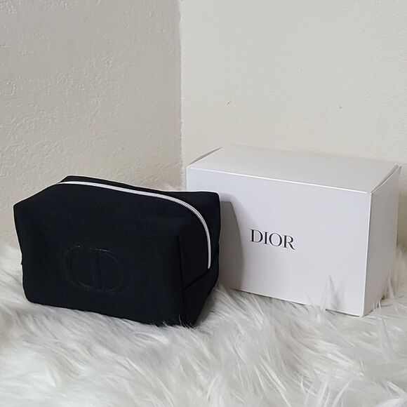 Dior Novelty Pouch with Box - Picture 9 of 13